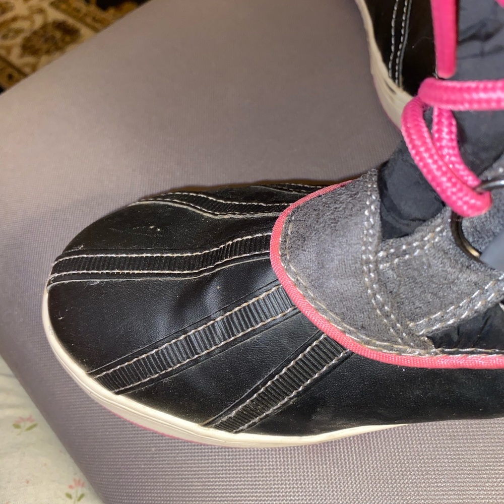 Totes kids winter snow boots - Picture 2 of 6